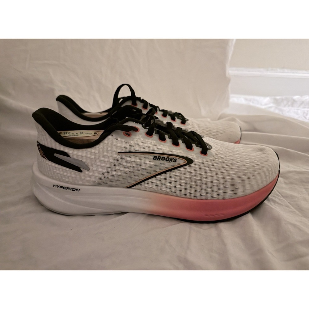 Brooks Hyperion Running Shoes - Women's 11 - White - Neutral